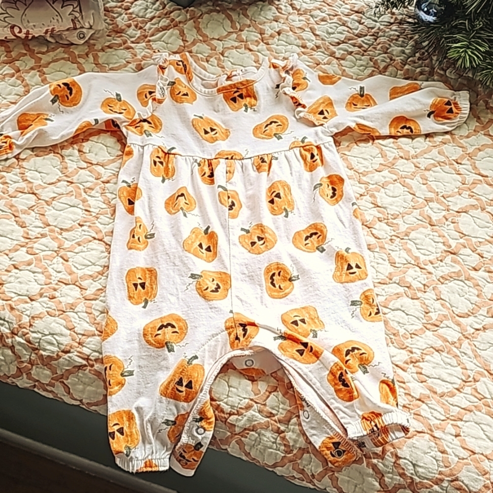 Old Navy baby girls Halloween Jumper (B6.3)